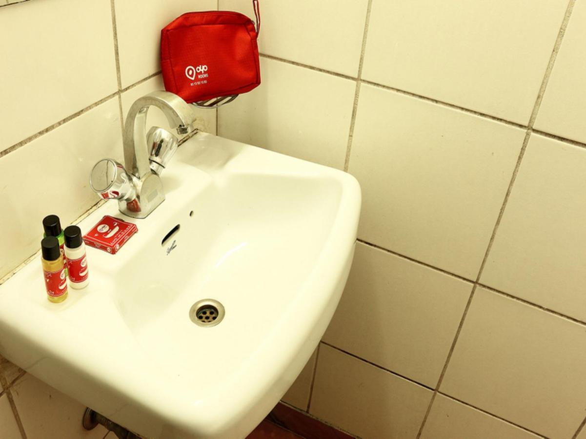 Oyo 1126 Hotel Bengal Inn كولكاتا المظهر الخارجي الصورة
